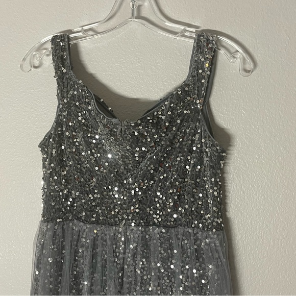 Off shoulder gown with overlay skirt NWOT - Picture 10 of 11